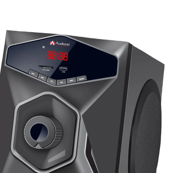 Full-function infrared wireless remote control included with Audionic Pace 8