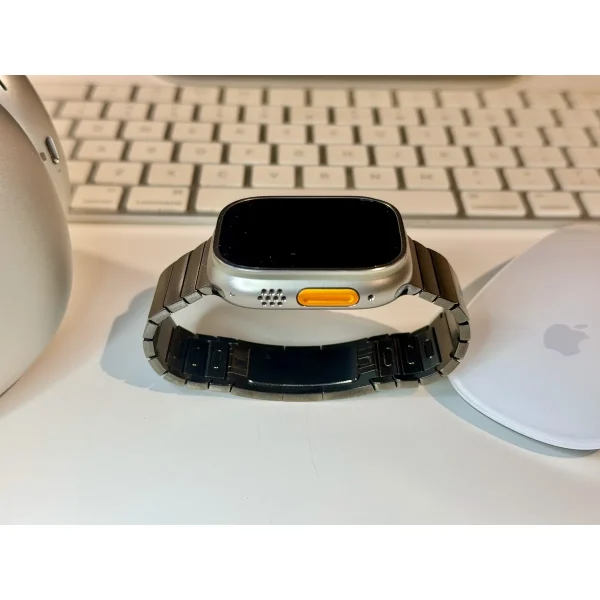 Apple Watch Ultra 2 GPS Cellular 49mm Titanium – Apple Watch Ultra 2